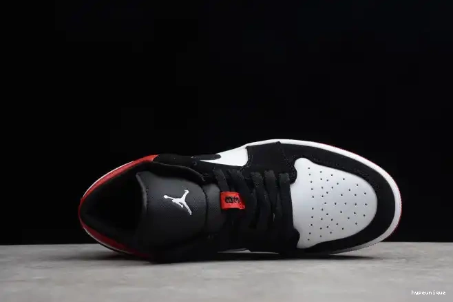 HYPE Black Toe 553558-116 Air Low 1 Jordan 0504